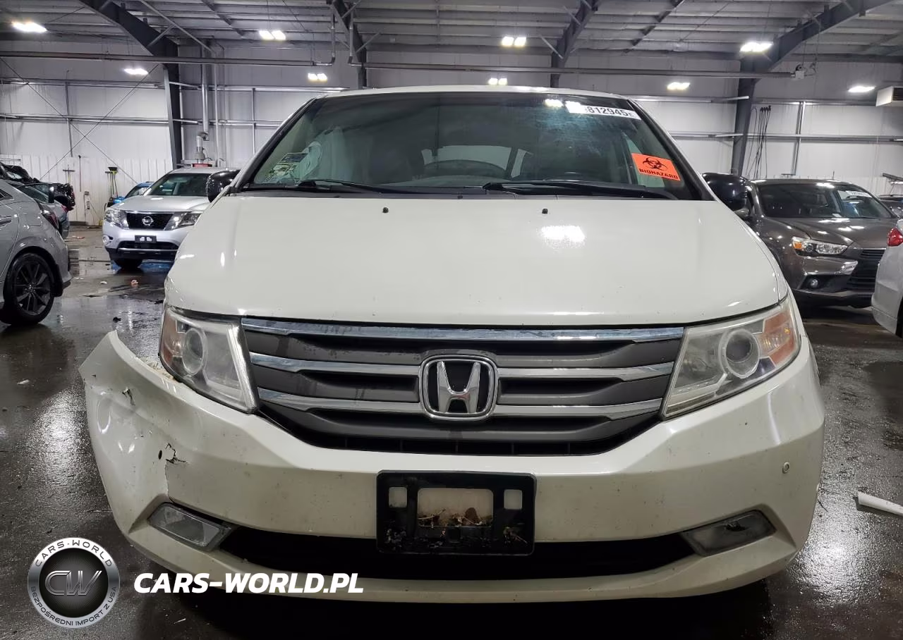 2012 Honda Odyssey Touring VIN:5FNRL5H90CB121907 - 5