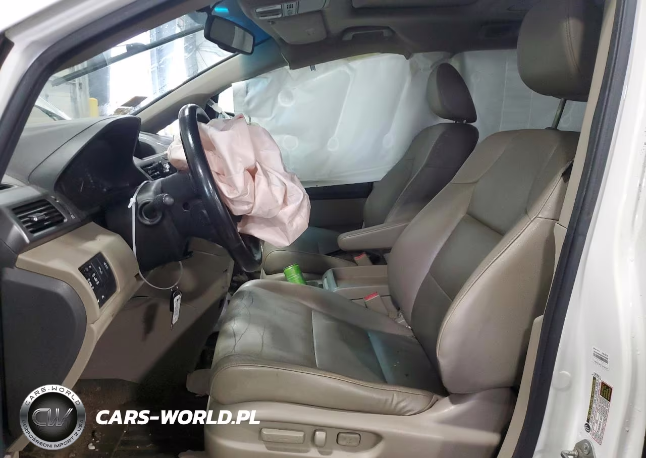 2012 Honda Odyssey Touring VIN:5FNRL5H90CB121907 - 7