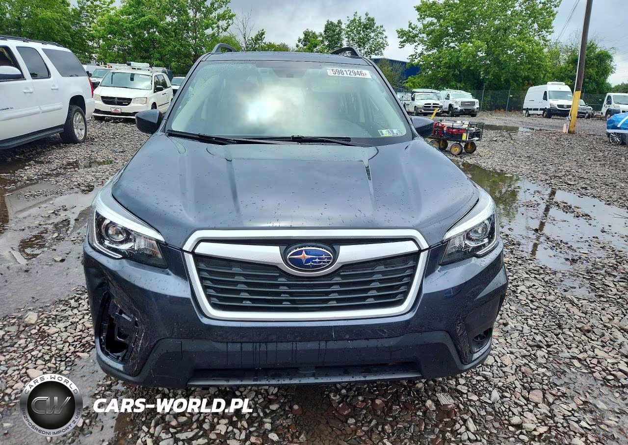 2019 Subaru Forester Premium VIN:JF2SKAGC4KH567892 - 5