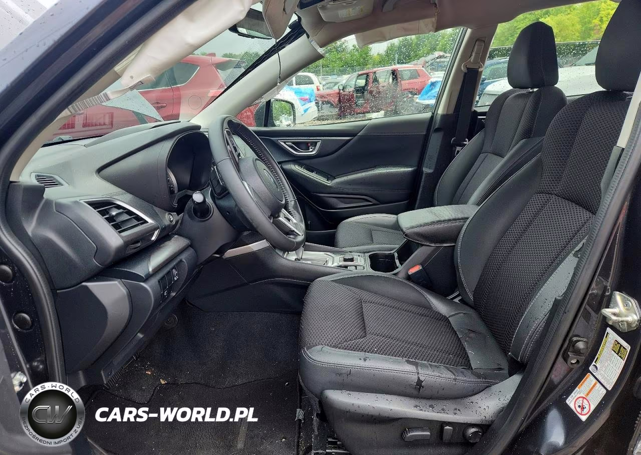 2019 Subaru Forester Premium VIN:JF2SKAGC4KH567892 - 7