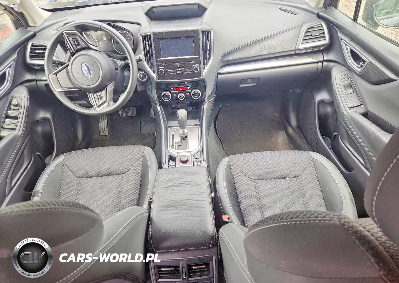 2019 Subaru Forester Premium VIN:JF2SKAGC4KH567892 - 8