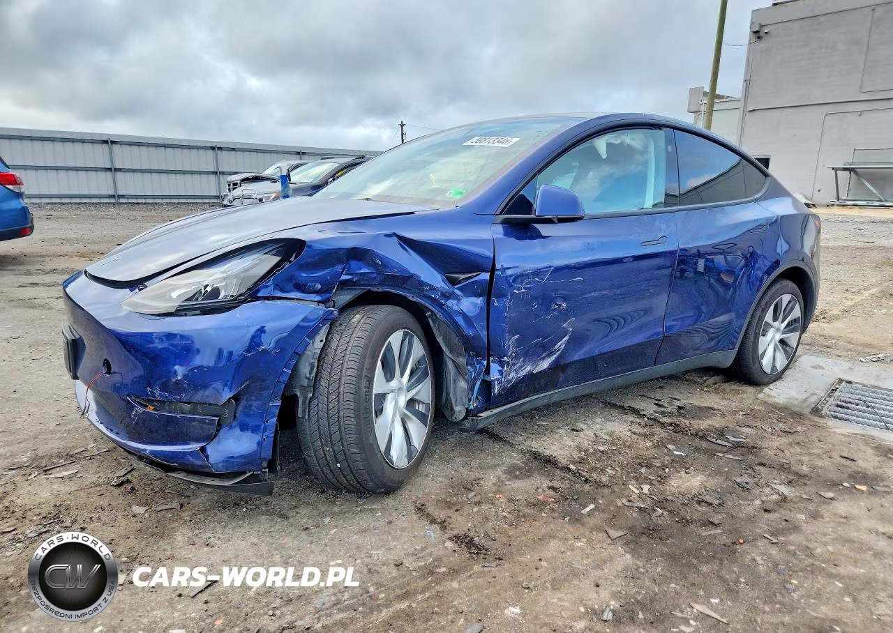 2023 Tesla Model Y – zdjęcie 1 z 13