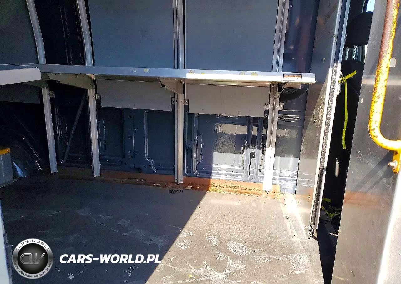 2019 Mercedes Benz Sprinter 2500 VIN:WD4PF1CD9KP137715 - 11