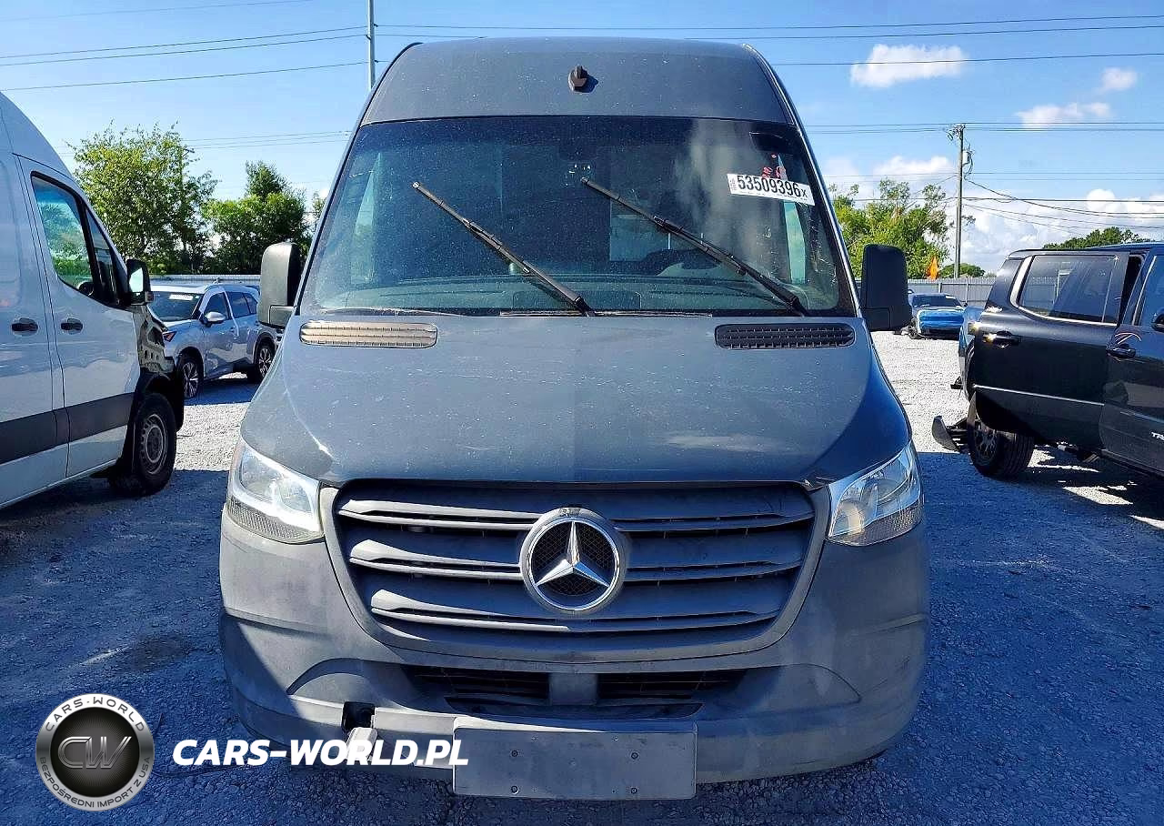 2019 Mercedes Benz Sprinter 2500 VIN:WD4PF1CD9KP137715 - 5