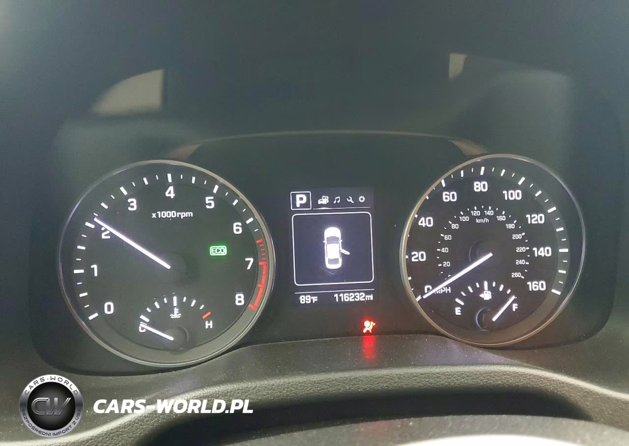 2018 Hyundai Elantra Value Edition VIN:5NPD84LF6JH275121 - 9