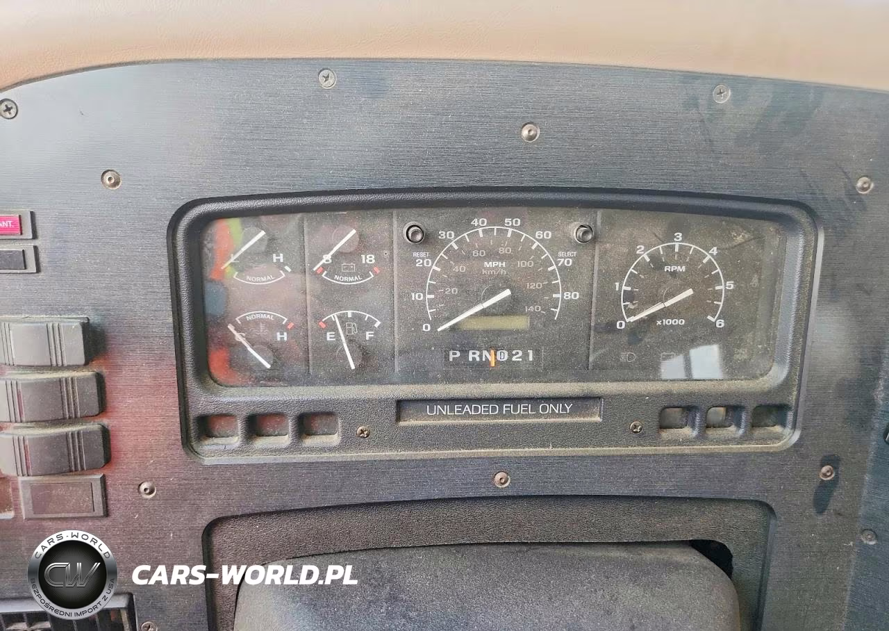 1996 Holiday Ra Recreational Vehicle (Rv) VIN:3FCMF53G9TJA03553 - 8