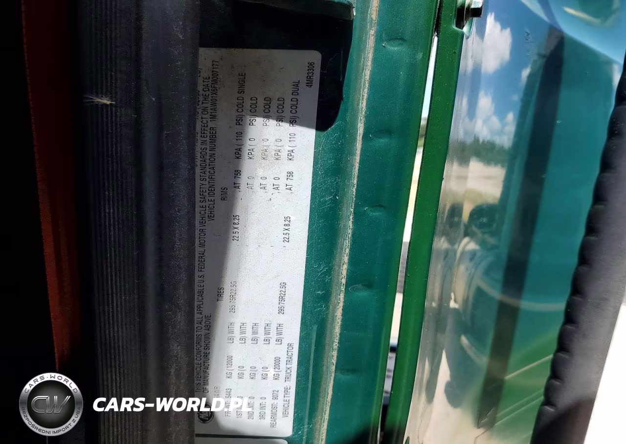 2015 Mack Cxu612 Semi Truck VIN:1M1AW01X6FM007177 - 11