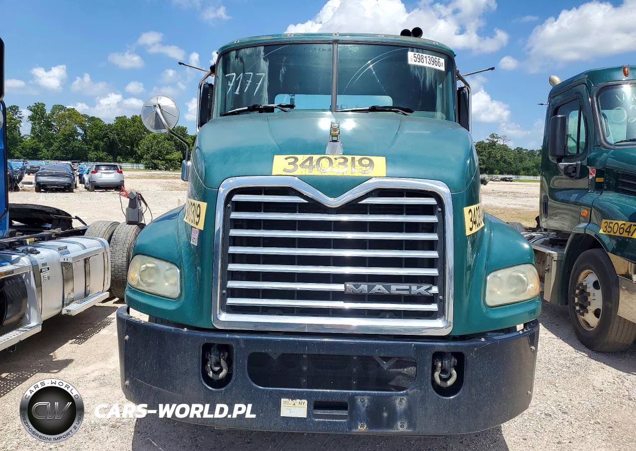 2015 Mack Cxu612 Semi Truck VIN:1M1AW01X6FM007177 - 5