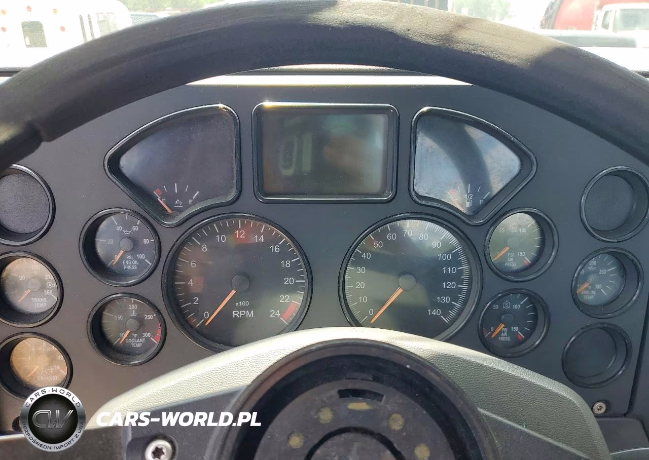 2015 Mack Cxu612 Semi Truck VIN:1M1AW01X6FM007177 - 9