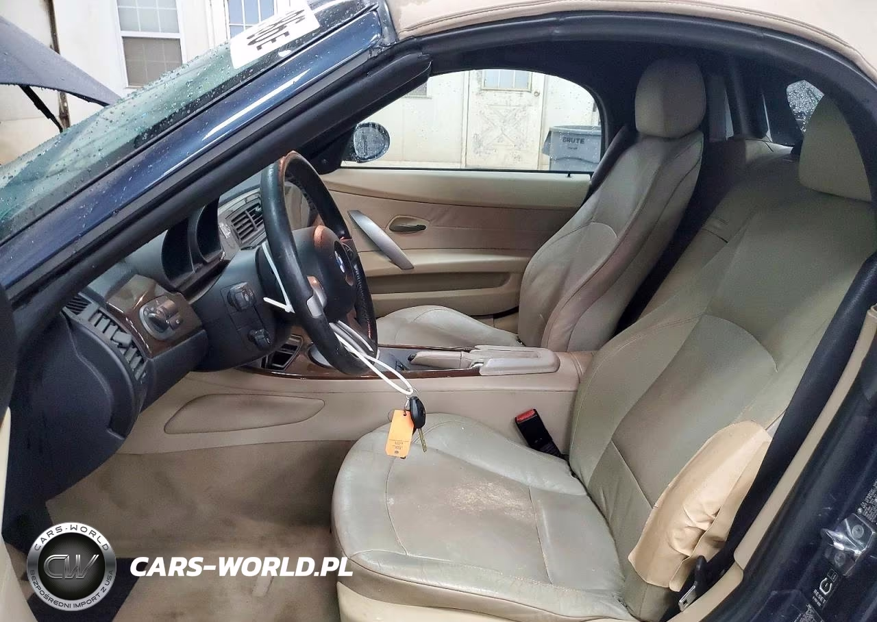 2004 BMW Z4 3.0 VIN:4USBT53594LU07124 - 7