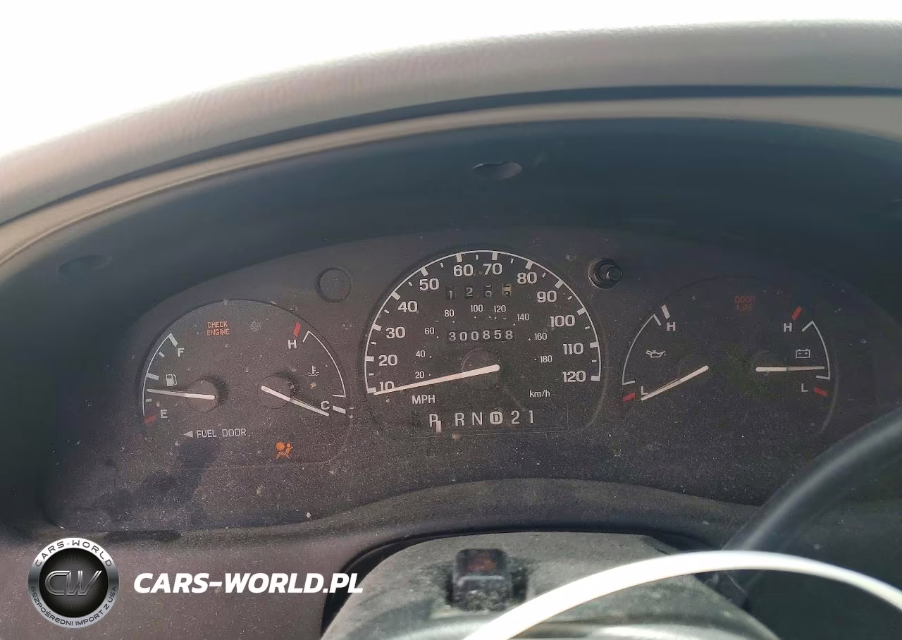 1999 Ford Ranger Super Cab VIN:1FTYR14V8XPB68300 - 9