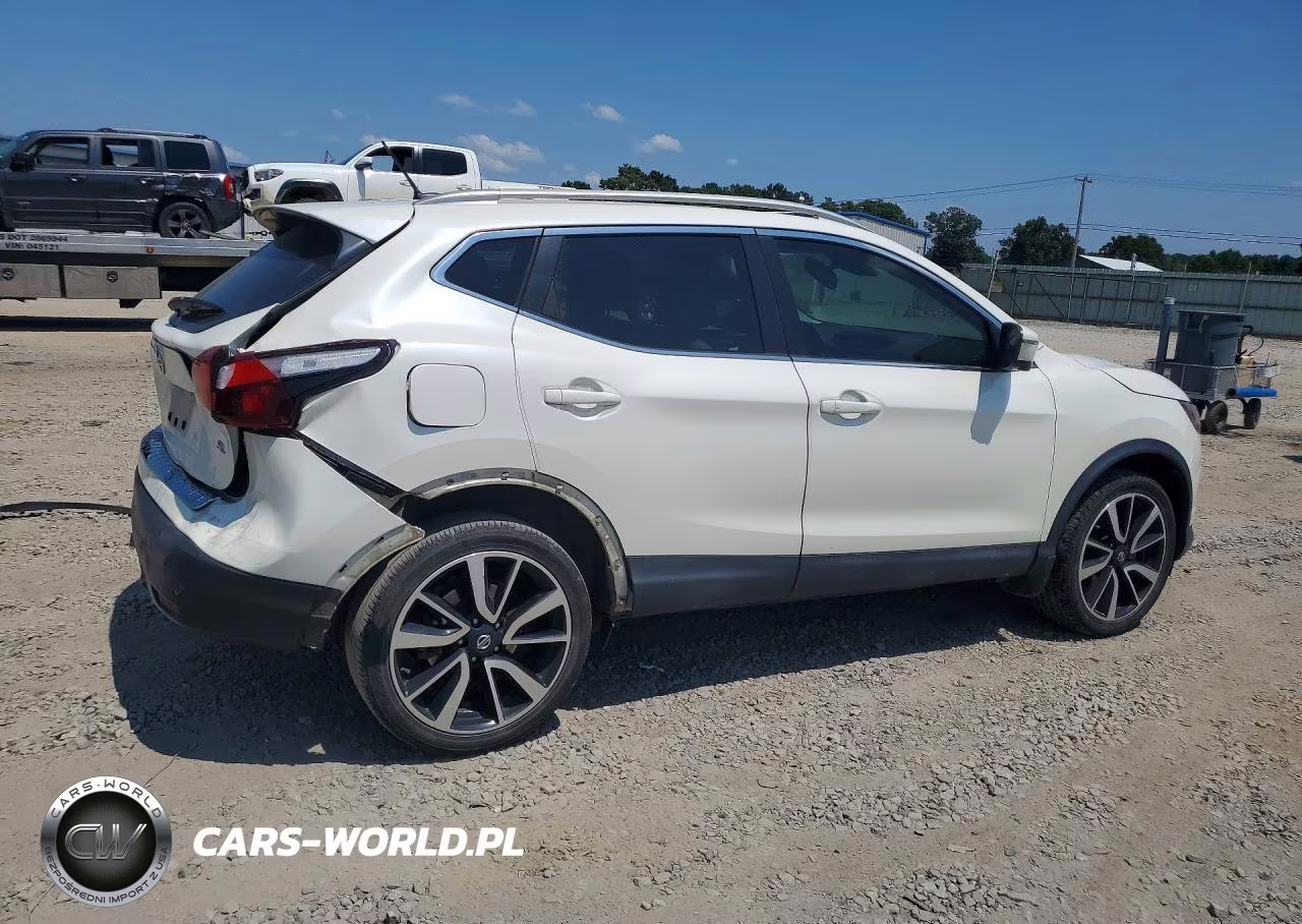 2019 Nissan Rogue Sport Sl VIN:JN1BJ1CP7KW527119 - 3