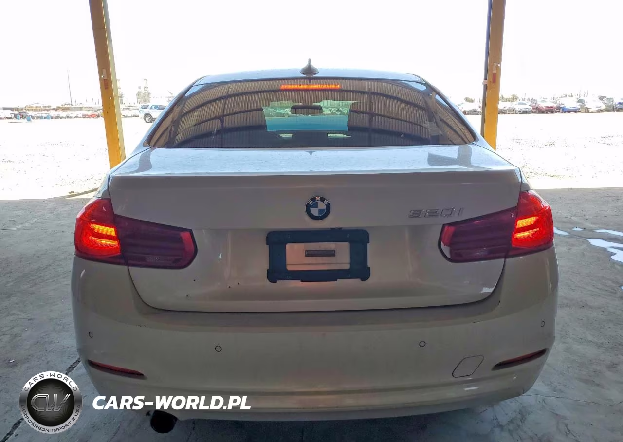 2018 BMW 320 I VIN:WBA8E1G56JNT72553 - 6