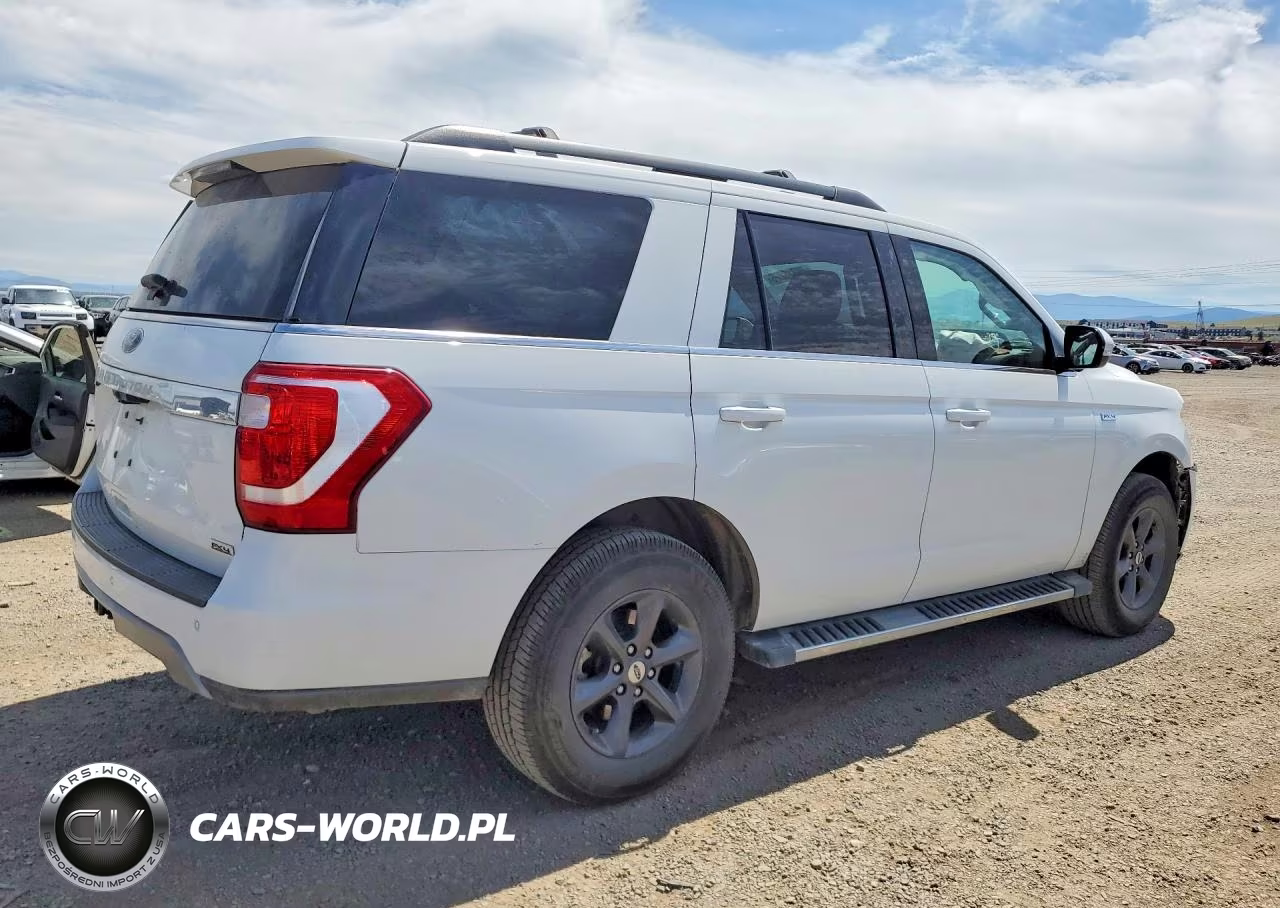 2021 Ford Expedition Xlt VIN:1FMJU1JT9MEA77235 - 3