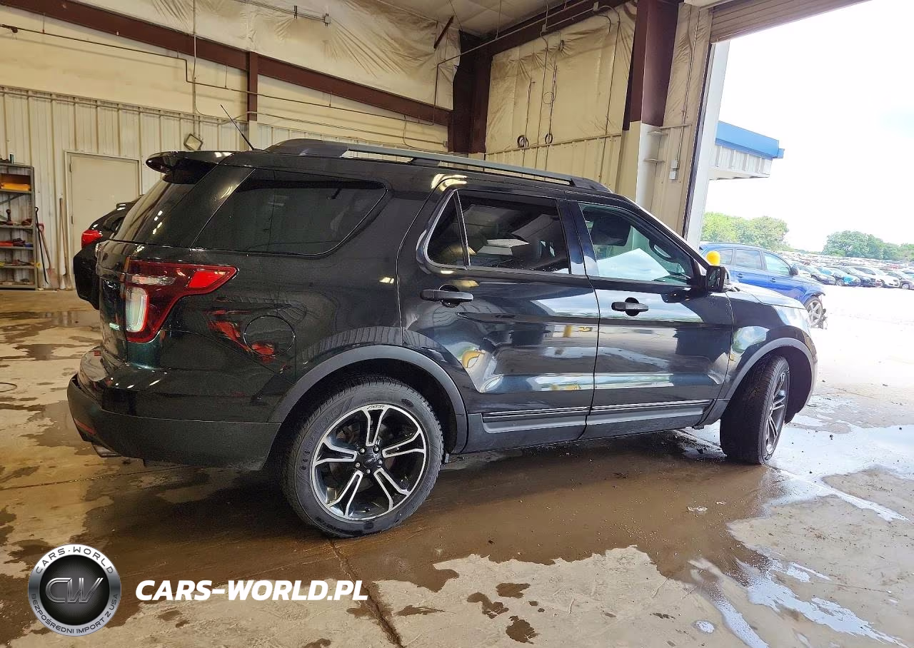 2014 Ford Explorer Sport VIN:1FM5K8GT2EGB62981 - 3
