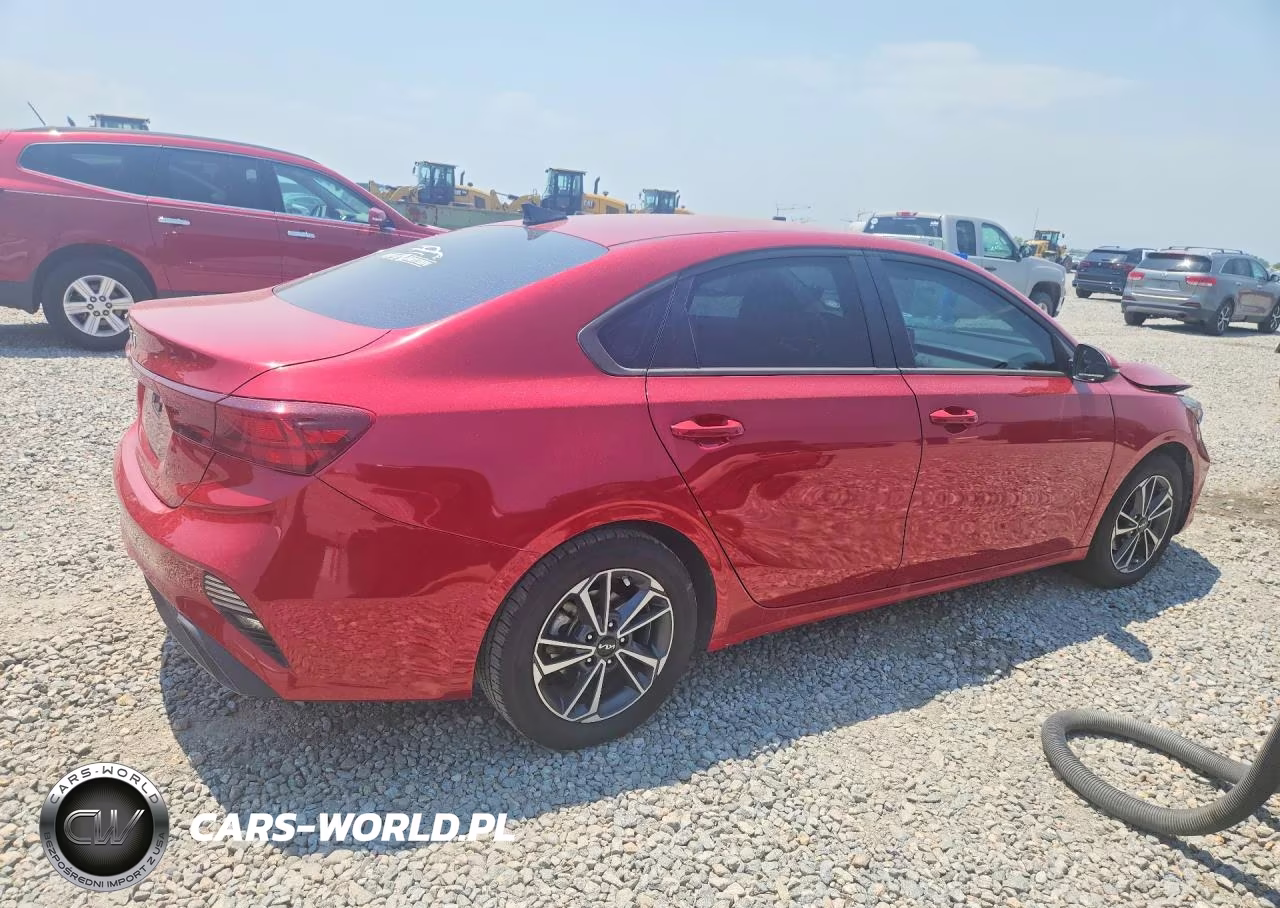 2022 Kia Forte Lxs VIN:3KPF24AD0NE428176 - 3