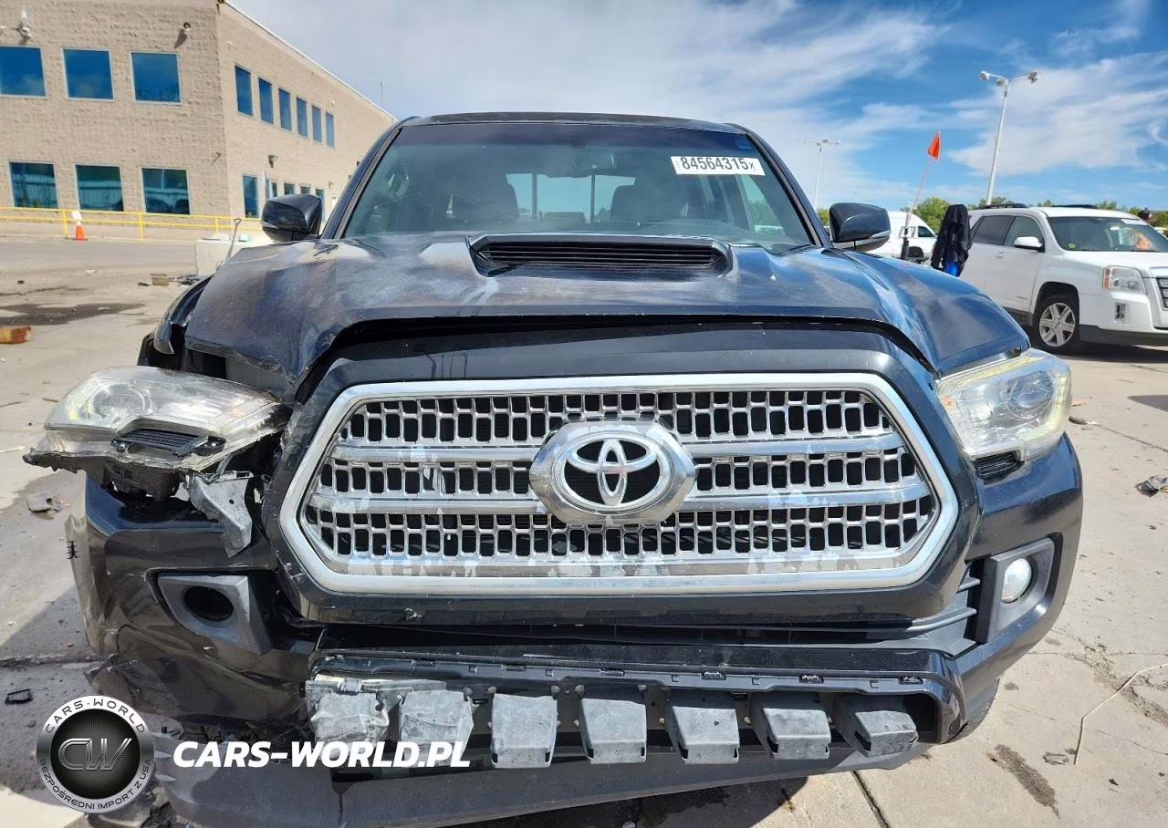 2017 Toyota Tacoma Trd Sport VIN:3TMCZ5AN6HM089138 - 5
