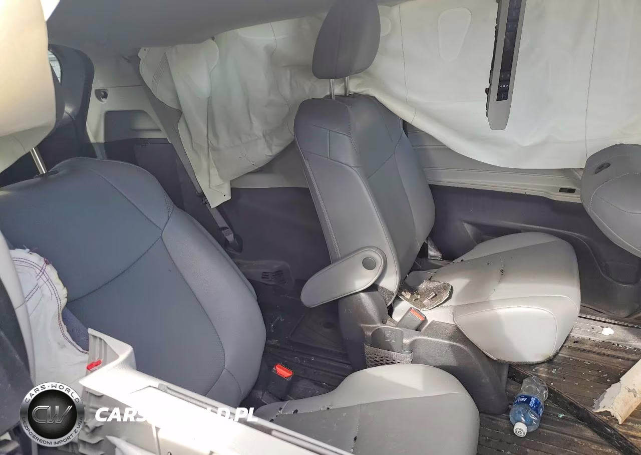 2024 Toyota Sienna Xle 7-Passenger VIN:5TDJSKFC9RS129960 - 11