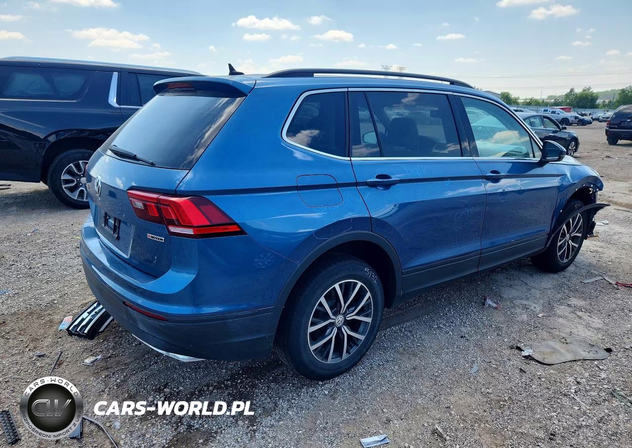 2019 Volkswagen Tiguan Se VIN:3VV2B7AX9KM100445 - 3