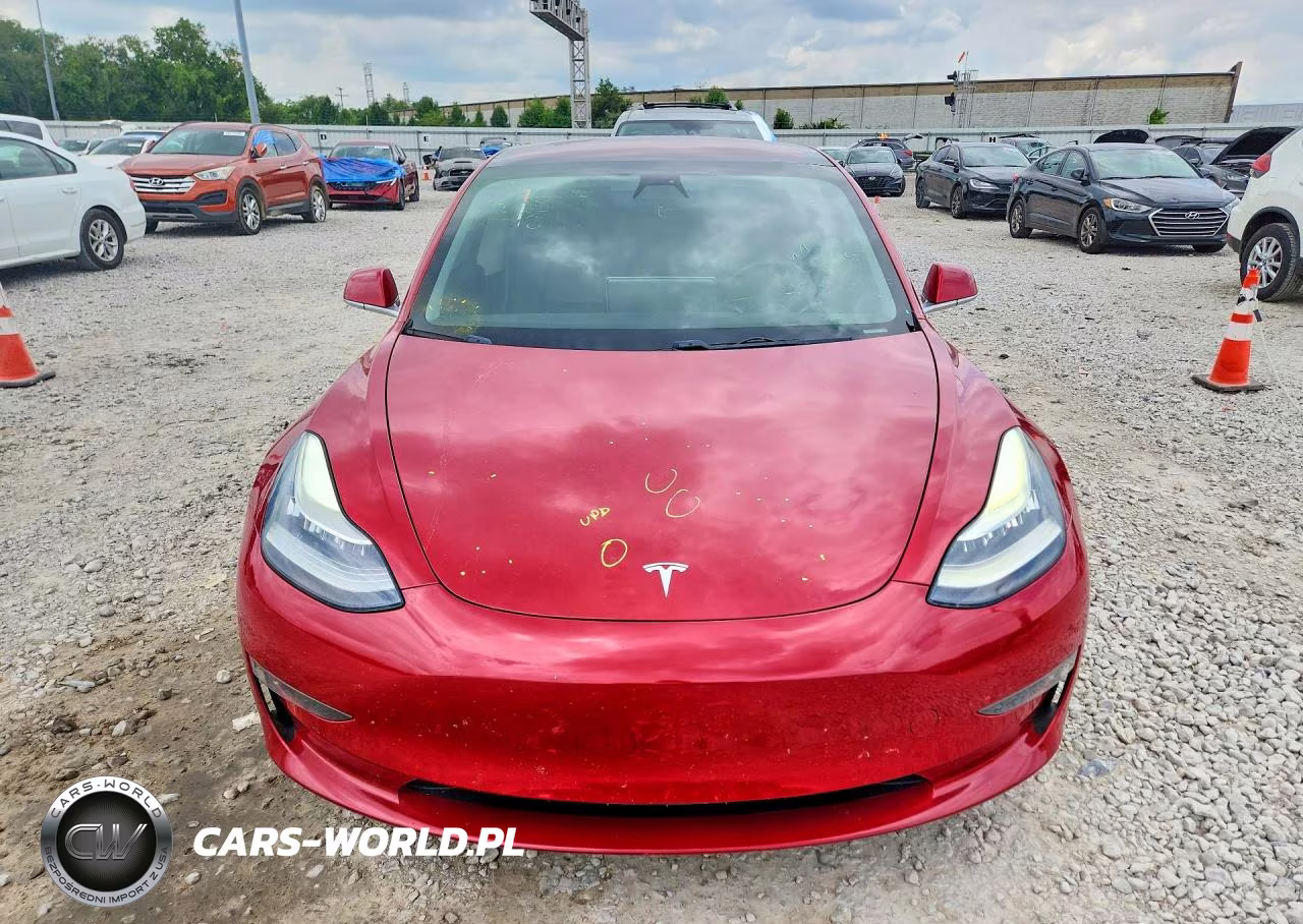 2018 Tesla Model 3 VIN:5YJ3E1EB8JF111459 - 5