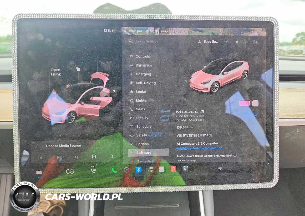 2018 Tesla Model 3 VIN:5YJ3E1EB8JF111459 - 9