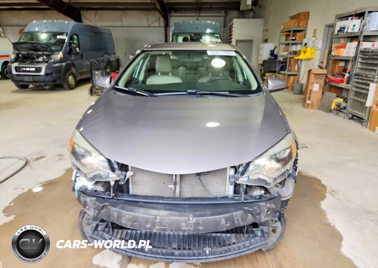 2015 Toyota Corolla Le VIN:2T1BURHE6FC474213 - 5