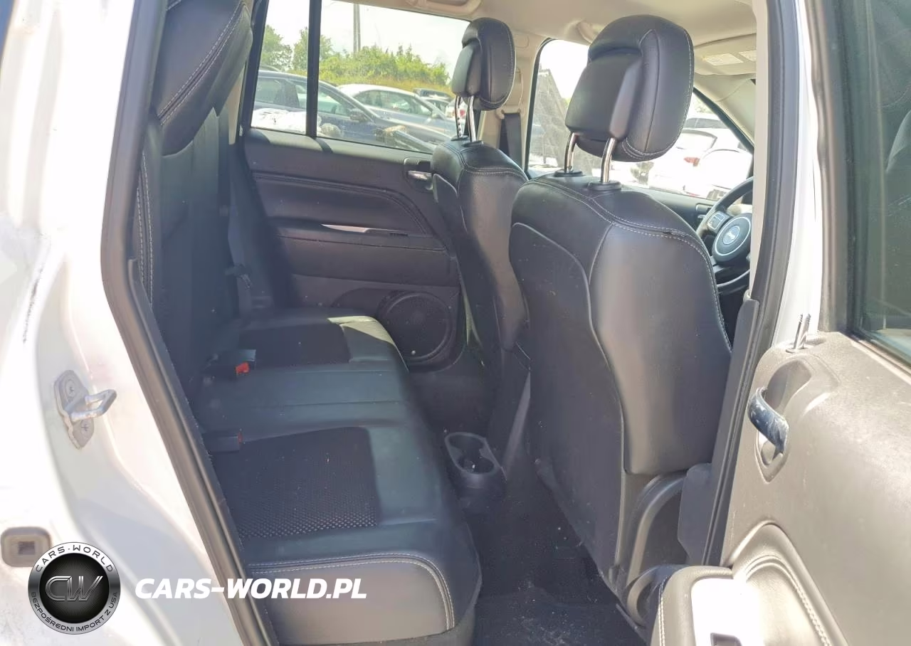 2014 Jeep Compass Latitude VIN:1C4NJDEB9ED707781 - 11