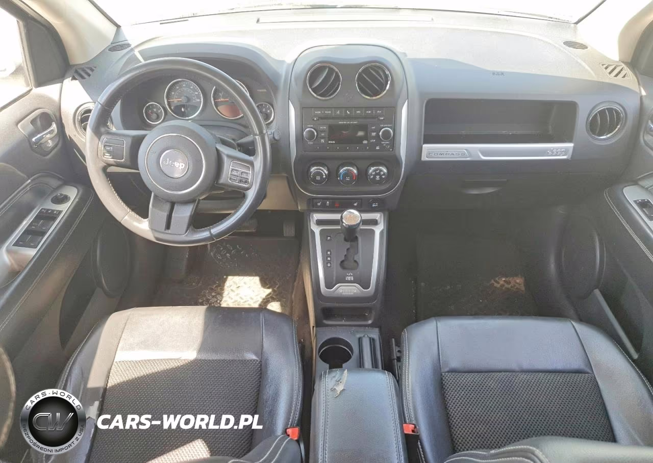 2014 Jeep Compass Latitude VIN:1C4NJDEB9ED707781 - 8