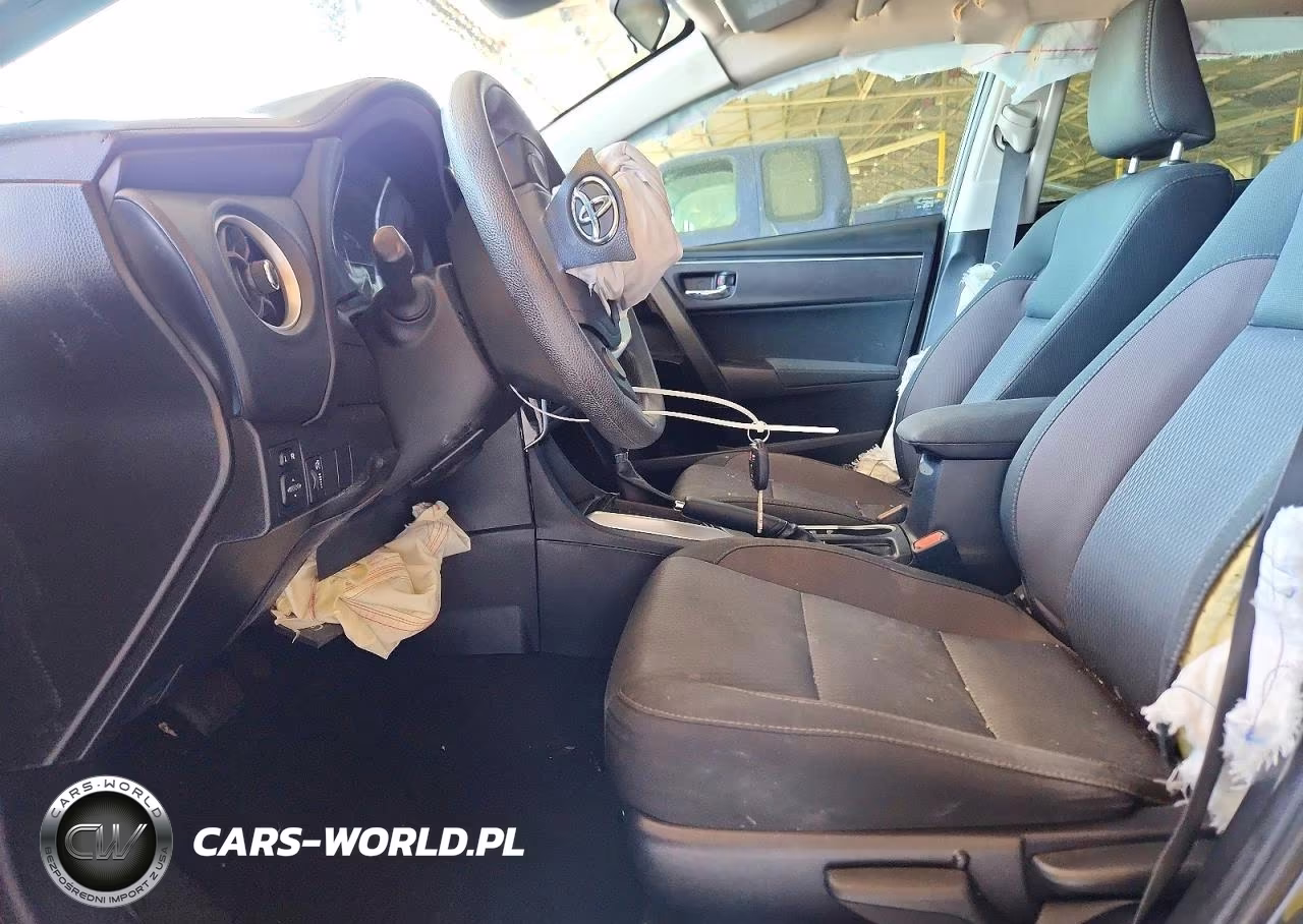 2019 Toyota Corolla Le VIN:2T1BURHE8KC166373 - 7