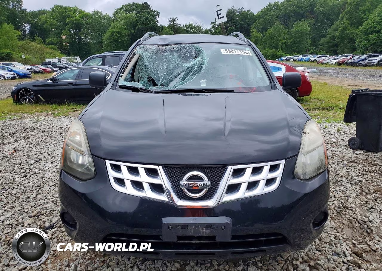 2014 Nissan Rogue Select S VIN:JN8AS5MV5EW704897 - 5
