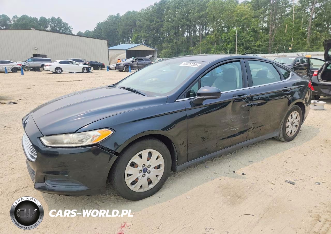 2014 Ford Fusion S – zdjęcie 1 z 12
