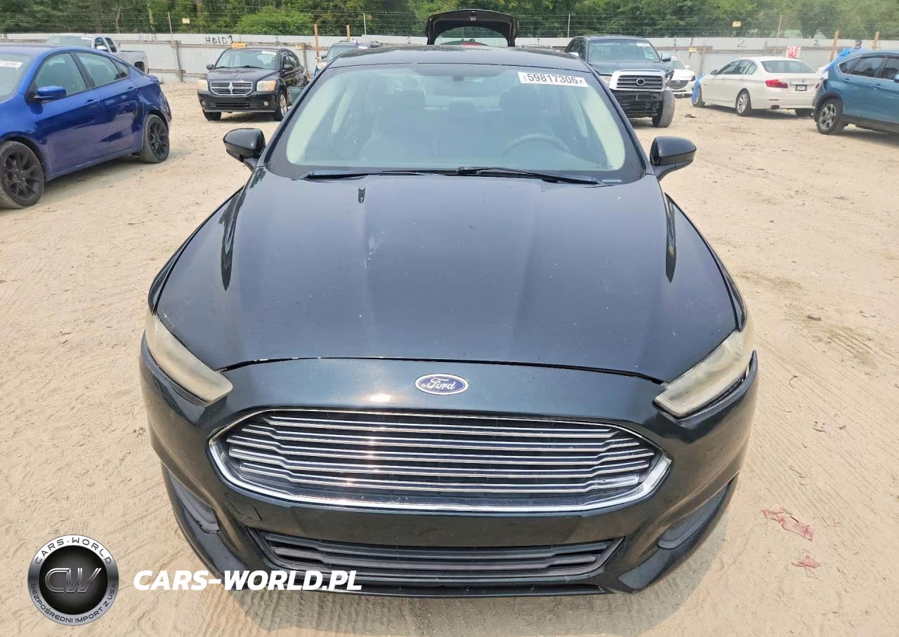 2014 Ford Fusion S VIN:3FA6P0G71ER252622 - 5