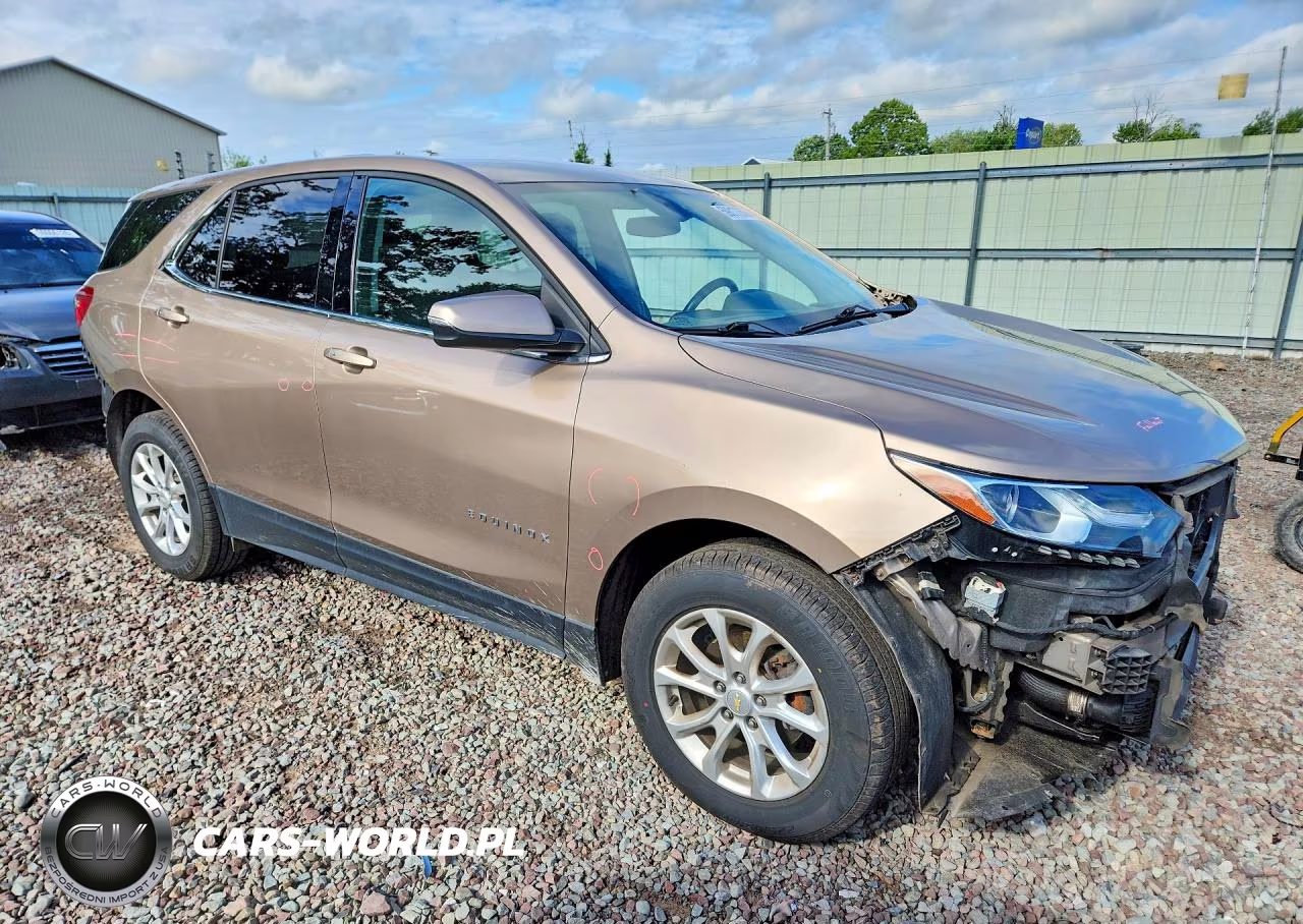 2019 Chevrolet Equinox Lt VIN:2GNAXUEV3K6230919 - 4