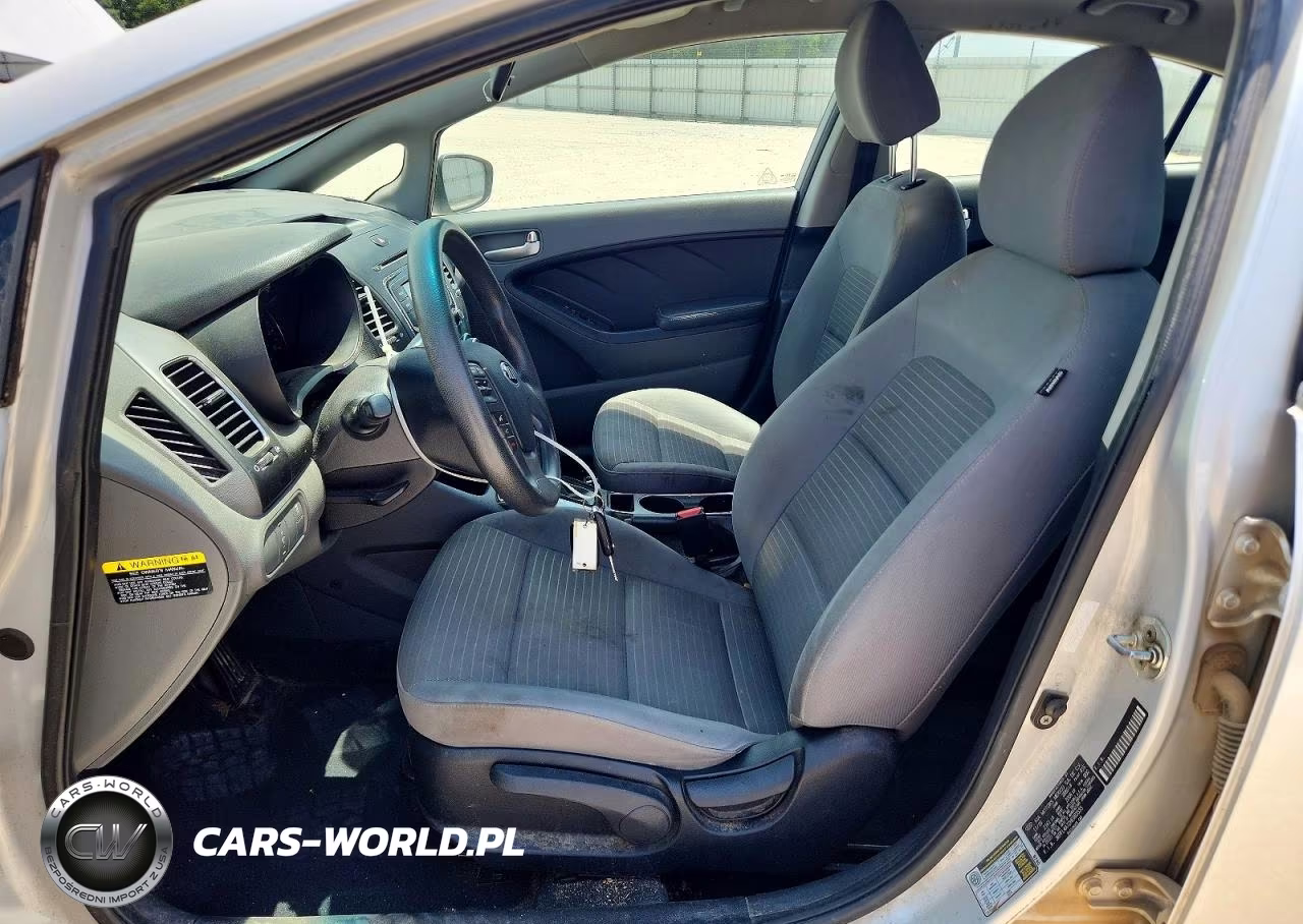 2017 Kia Forte Lx VIN:3KPFL4A72HE083535 - 7