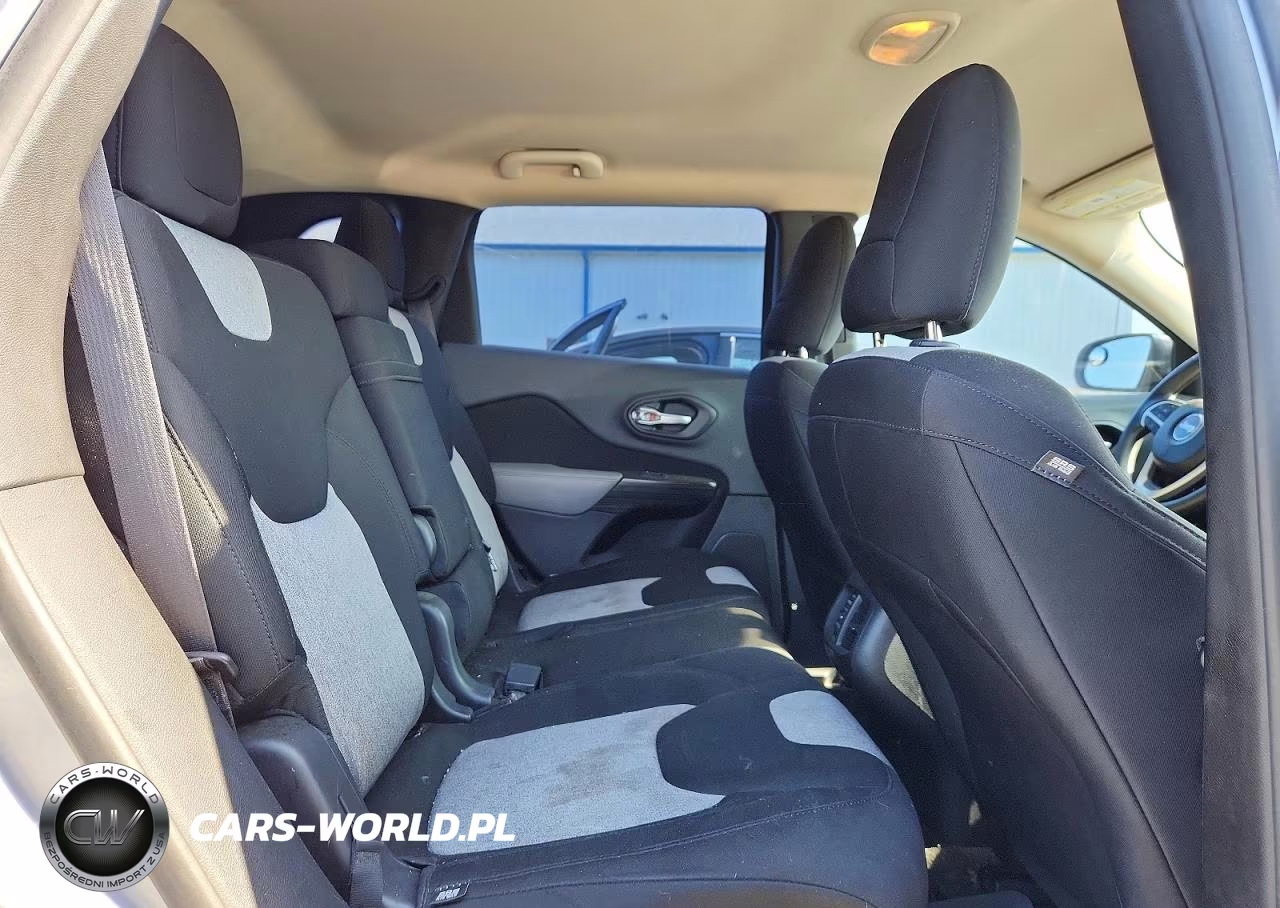 2014 Jeep Cherokee Sport VIN:1C4PJLAB6EW104509 - 11