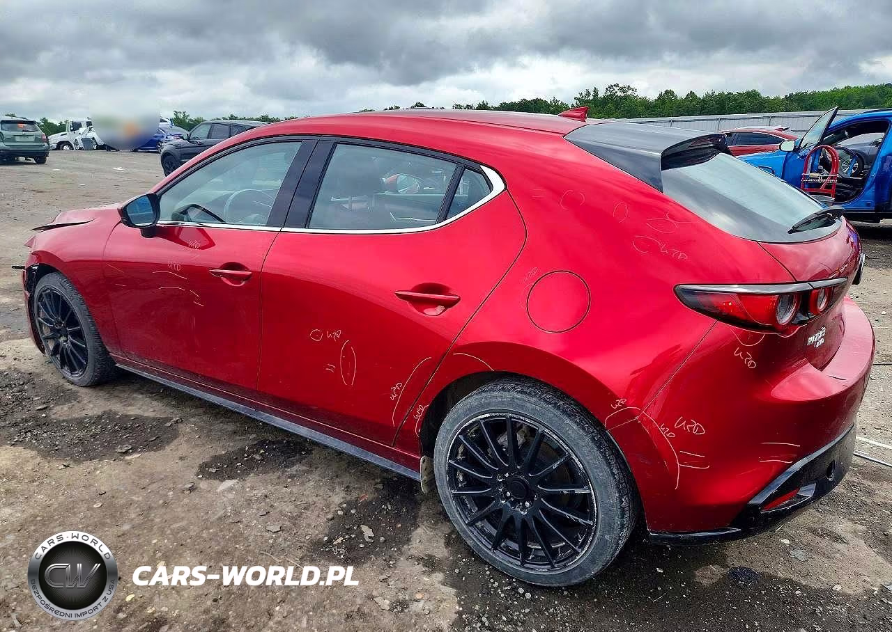 2019 Mazda 3 Premium VIN:JM1BPBNM0K1132670 - 2