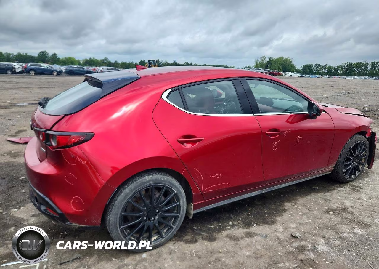 2019 Mazda 3 Premium VIN:JM1BPBNM0K1132670 - 3