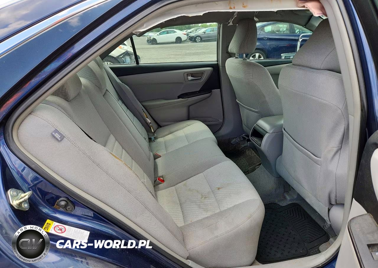 2015 Toyota Camry Le VIN:4T1BF1FK4FU988886 - 10