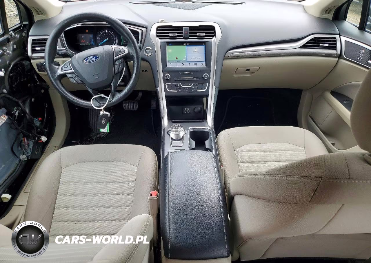 2019 Ford Fusion Se VIN:3FA6P0LU3KR241421 - 8