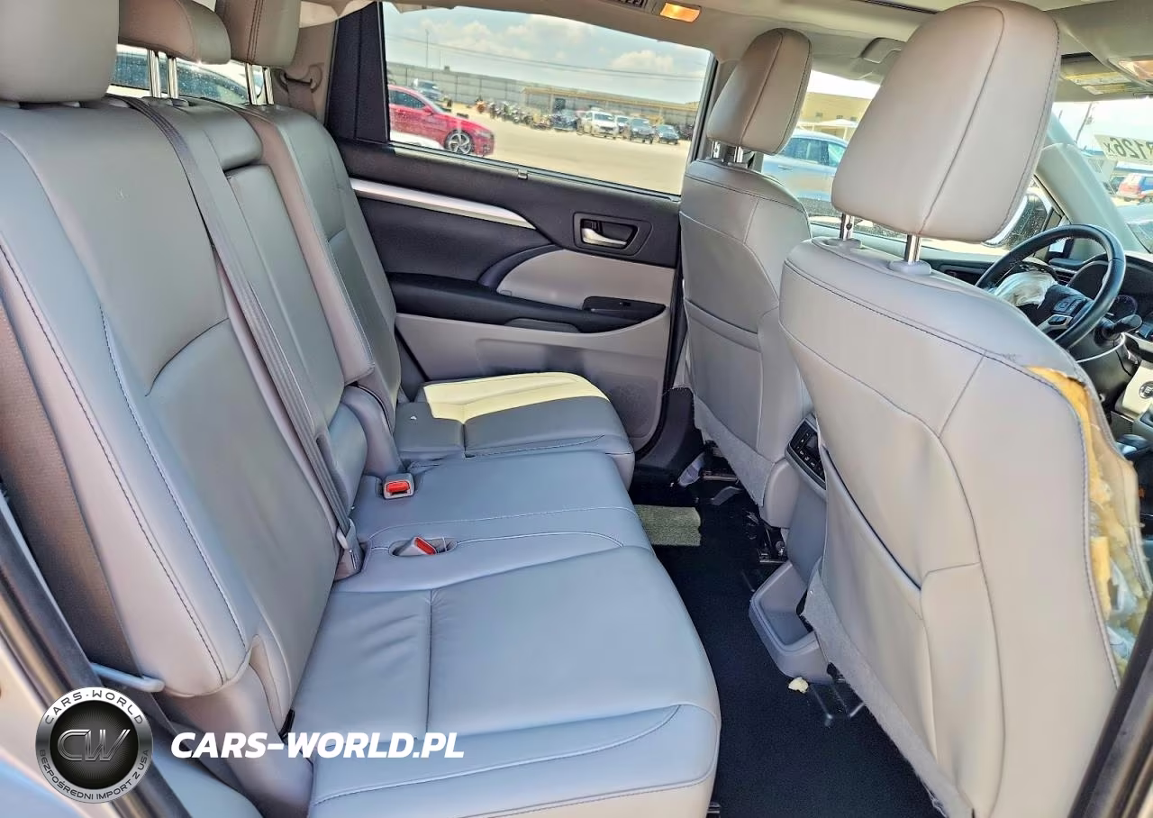 2019 Toyota Highlander Xle VIN:5TDKZRFH8KS565273 - 10