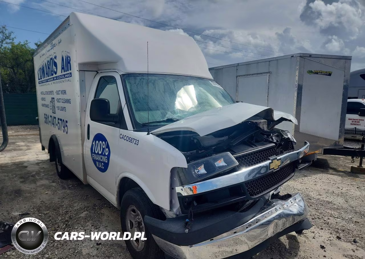 2020 Chevrolet Express Delivery Truck VIN:1GB0GRFG0L1265119 - 4