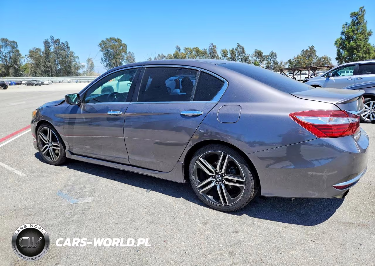 2017 Honda Accord Sport VIN:1HGCR2F58HA073612 - 2