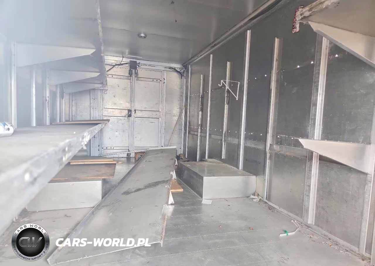 2003 Ford Econoline E450 Super Duty Commercial Stripped Chassis VIN:1FCLE49LX3HA89519 - 10