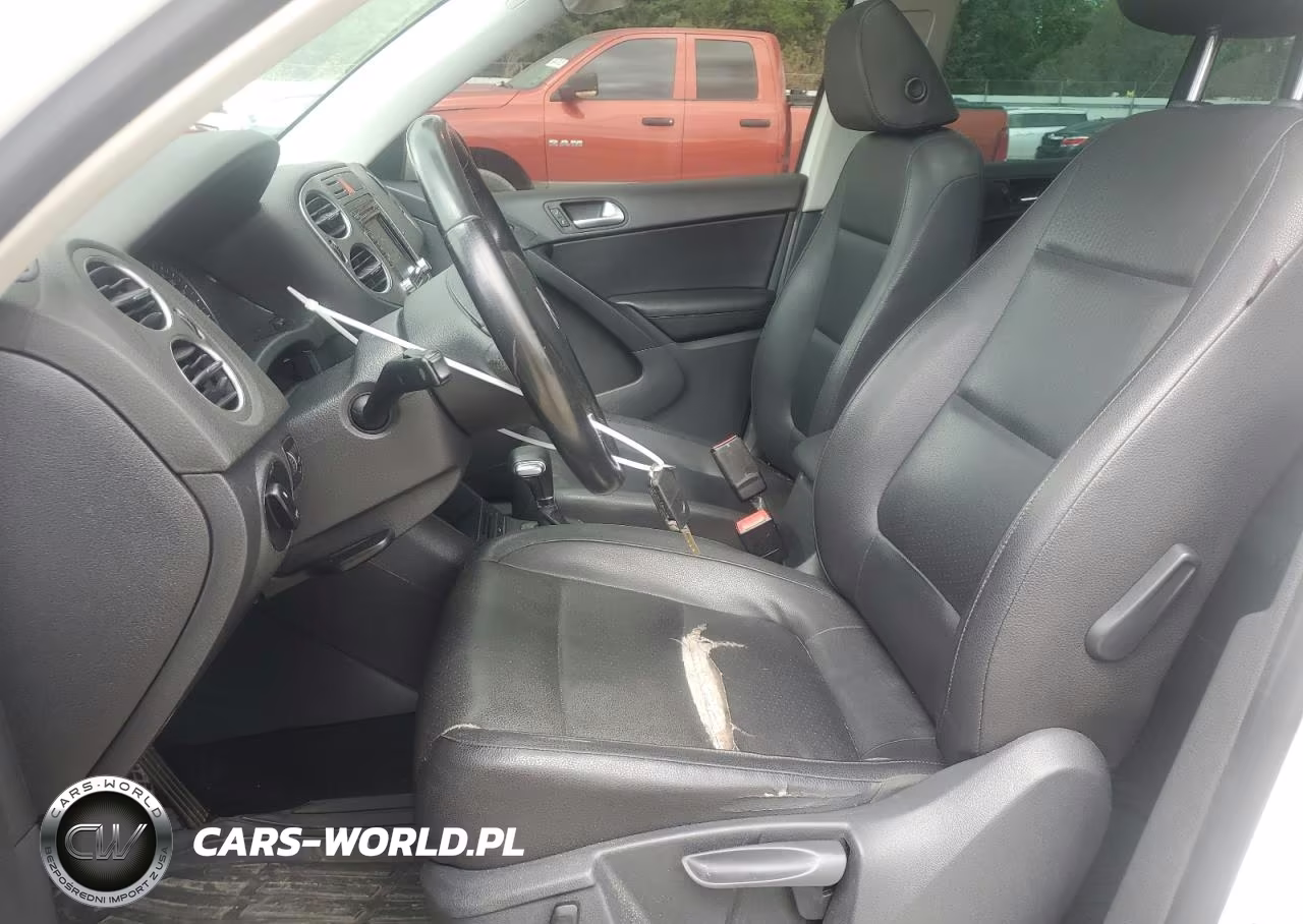 2010 Volkswagen Tiguan Se VIN:WVGBV7AX2AW516045 - 7