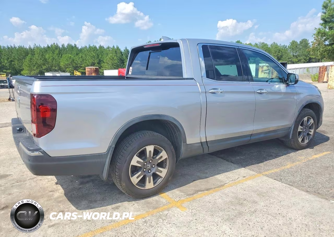 2017 Honda Ridgeline Rtl VIN:5FPYK3F71HB034701 - 3