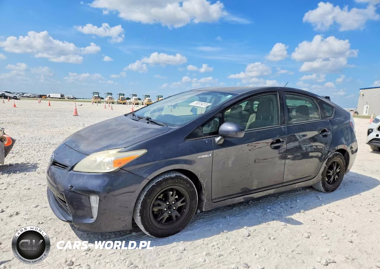 2012 Toyota Prius Three – zdjęcie 1 z 12