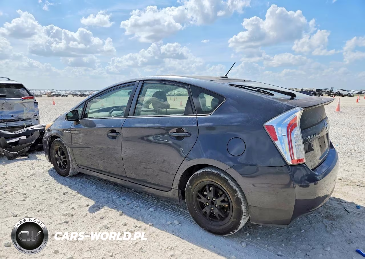 2012 Toyota Prius Three VIN:JTDKN3DU1C1556275 - 2