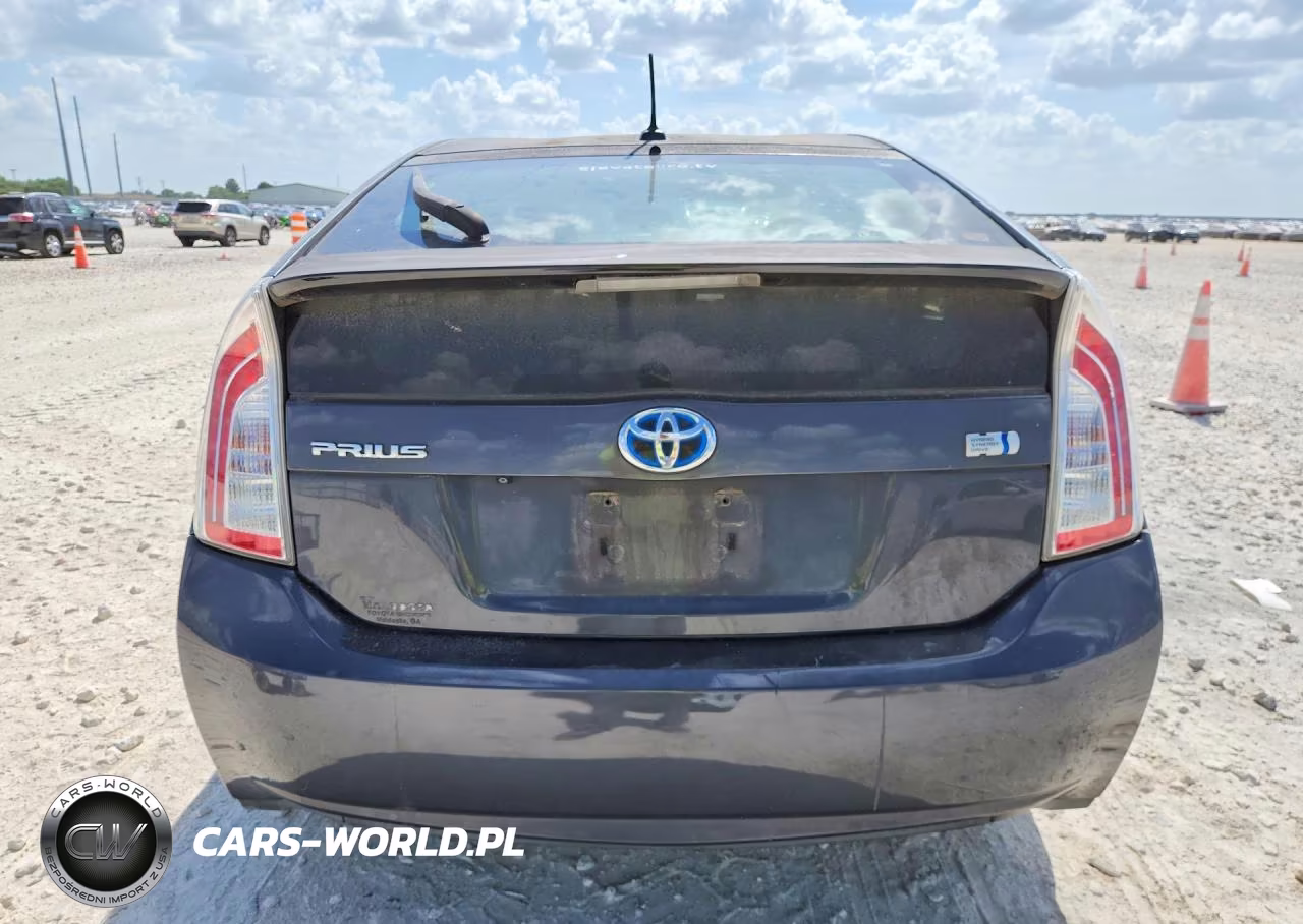 2012 Toyota Prius Three VIN:JTDKN3DU1C1556275 - 6