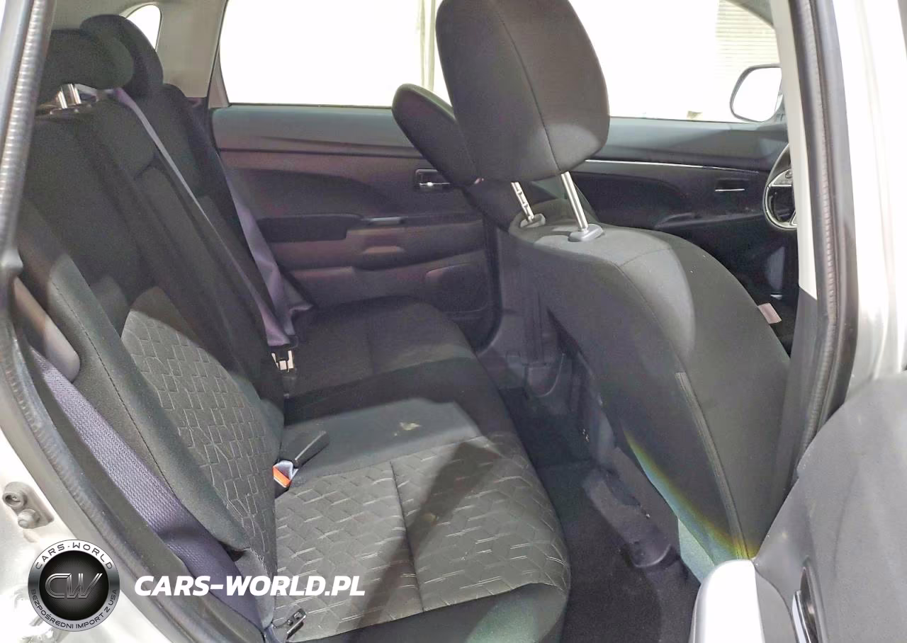 2025 Mitsubishi Outlander Sport S VIN:JA4ARUAU7SU014860 - 11