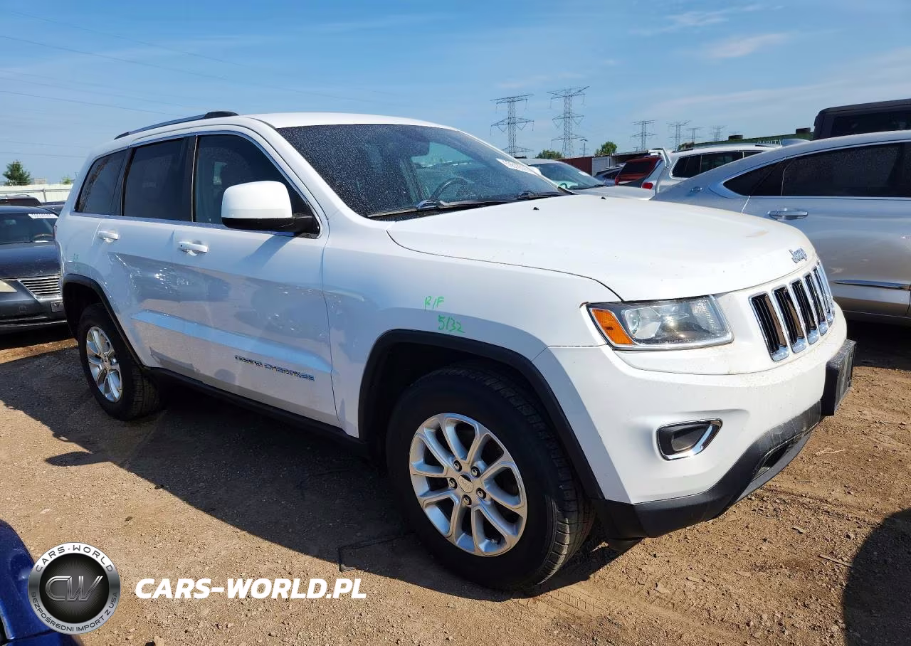 2016 Jeep Grand Cherokee Laredo VIN:1C4RJFAG1GC490945 - 5